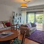 Cosy Sunny Flat Between Center And Porto