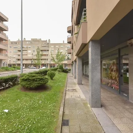 Cosy Sunny Flat Between Center And Appartamento *