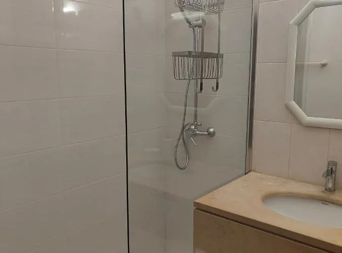 Apartamento Cosy Sunny Flat Between Center And *